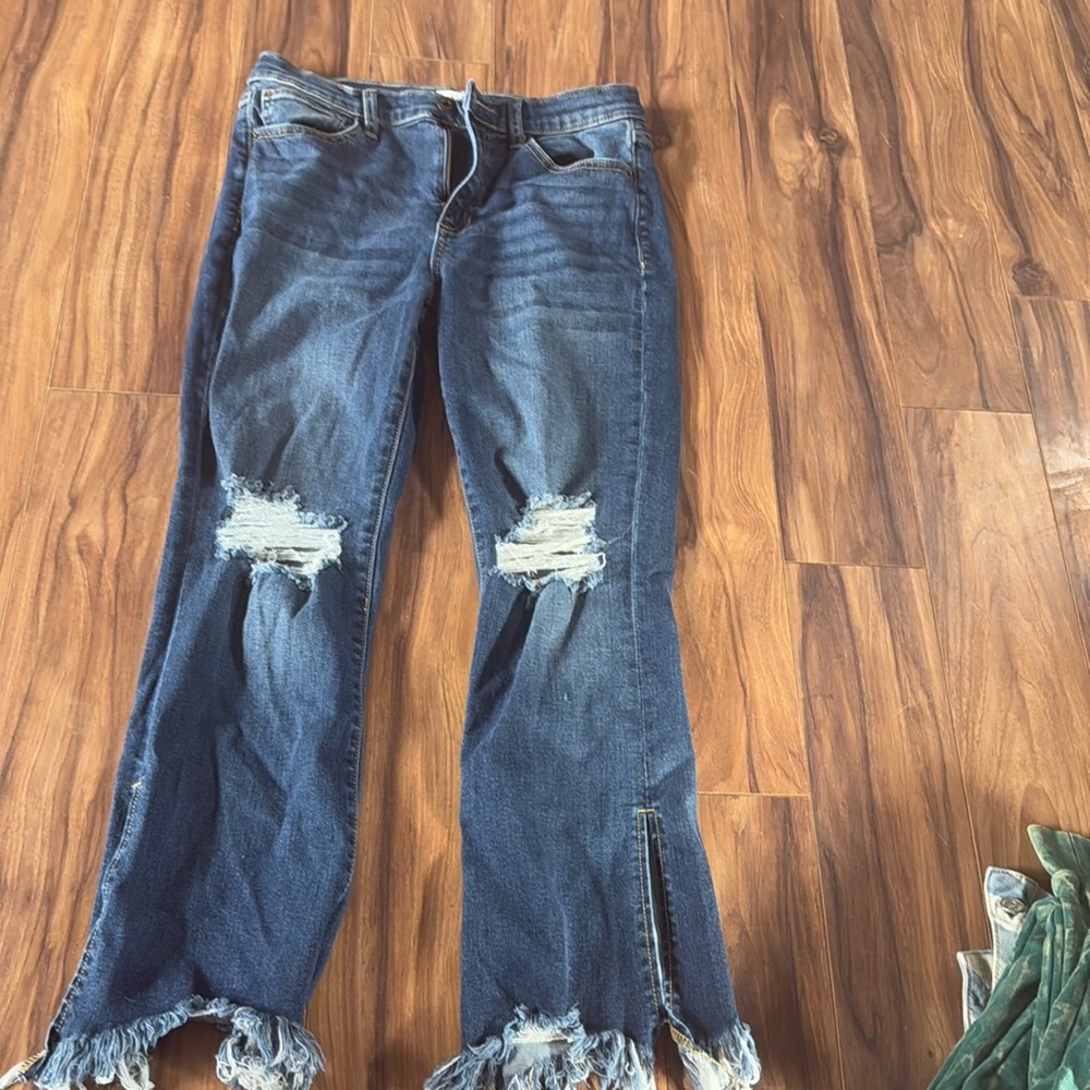 Womens bell bottom jeans Size 11